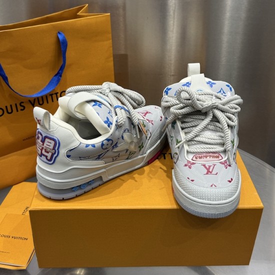 Replica LV Skate Sneaker - high quality 1:1 AAA Replica Louis Vuitton LV Skate Sneaker in grey and monogram canvas - front view