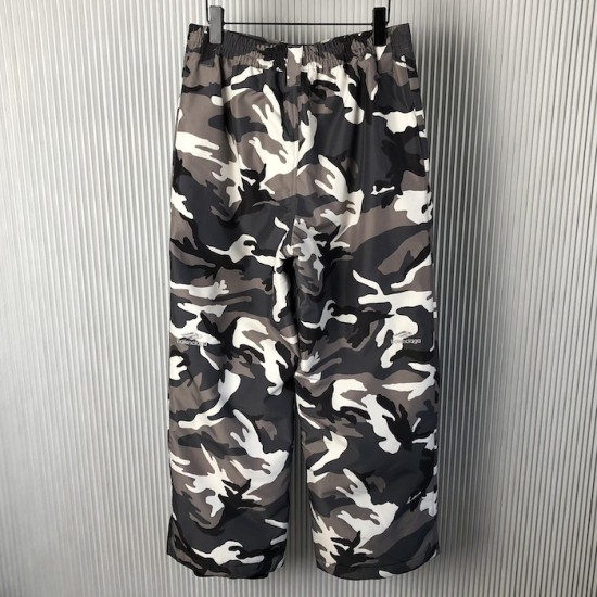 Balenciaga Men's Ski Straight Pants in Grey Balenciaga Men's Ski Straight Pants in Grey