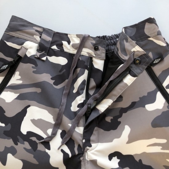 Balenciaga Men's Ski Straight Pants in Grey Balenciaga Men's Ski Straight Pants in Grey