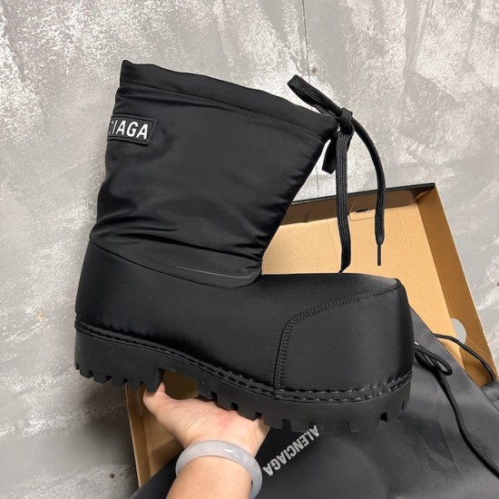 Balenciaga Alaska High Boot in Black Balenciaga Alaska High Boot in Black