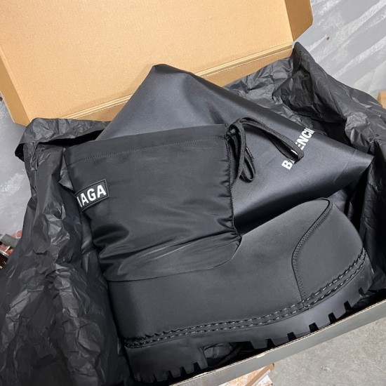 Balenciaga Alaska High Boot in Black Balenciaga Alaska High Boot in Black