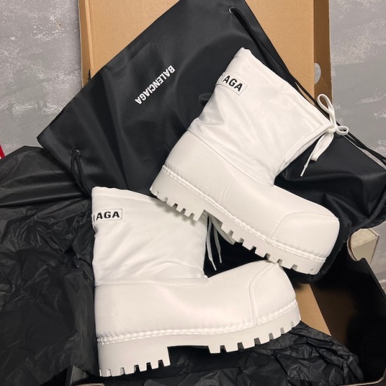 Balenciaga Alaska High Boot in White Balenciaga Alaska High Boot in White