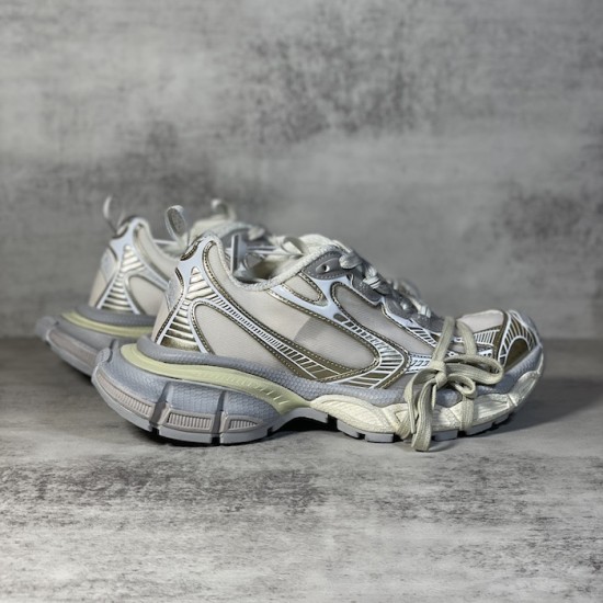 Balenciaga 3XL Sneaker in Eggshell Balenciaga 3XL Sneaker in Eggshell