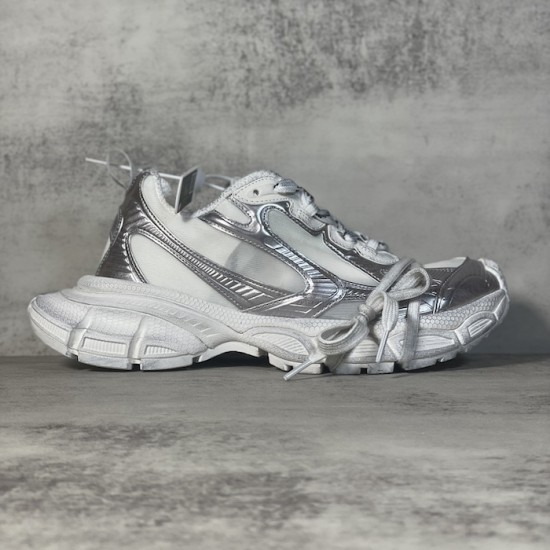 Balenciaga 3XL Sneaker in White / Silver Balenciaga 3XL Sneaker in White / Silver