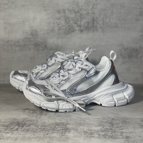 Balenciaga 3XL Sneaker in White / Silver Balenciaga 3XL Sneaker in White / Silver