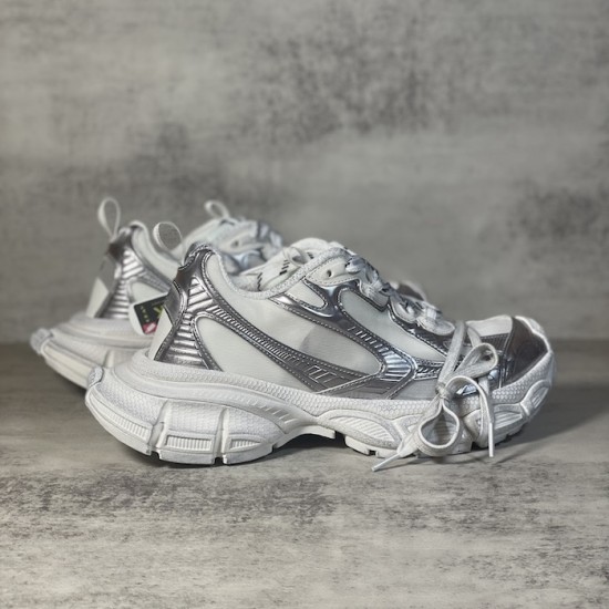 Balenciaga 3XL Sneaker in White / Silver Balenciaga 3XL Sneaker in White / Silver
