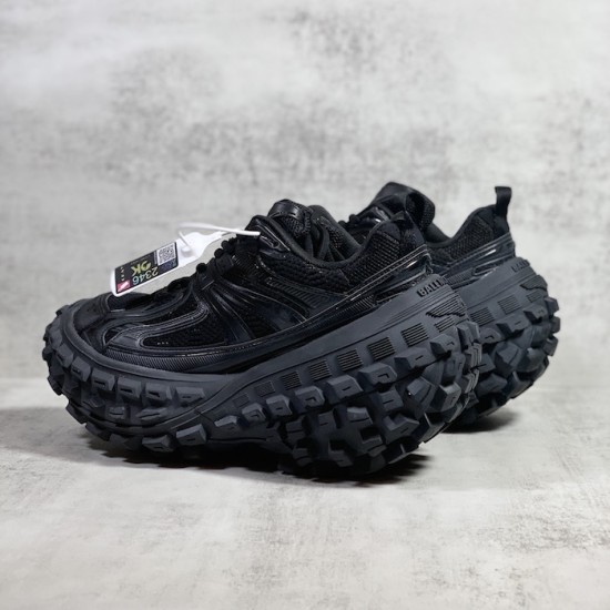 Balenciaga Bouncer Sneaker in Black Balenciaga Bouncer Sneaker in Black