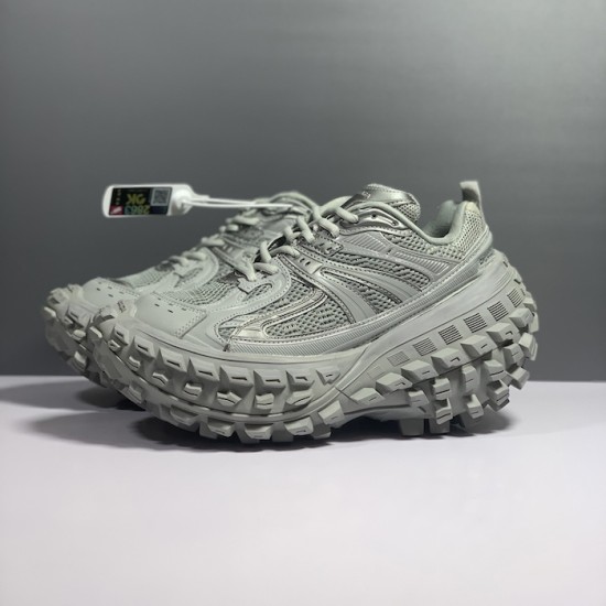 Balenciaga Bouncer Sneaker in Grey Balenciaga Bouncer Sneaker in Grey