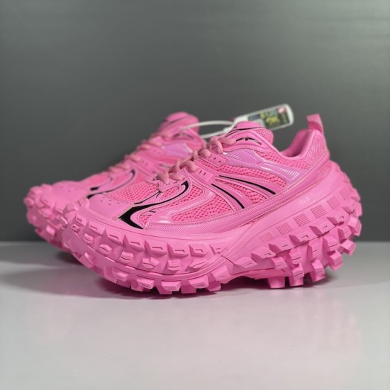 Balenciaga Bouncer Sneaker in Pink Balenciaga Bouncer Sneaker in Pink