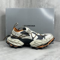 Balenciaga Hike Sneaker in Beige/Orange