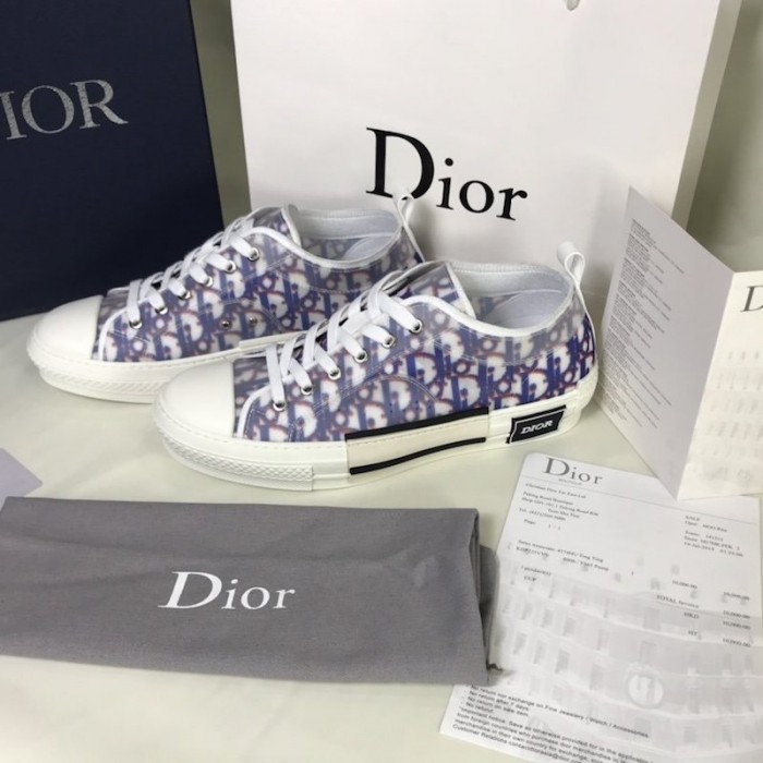 dior logo shoes