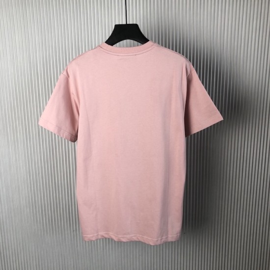 Luxury Replica Gucci Embroidered Cotton T-Shirt Front View Replica Gucci pink cotton jersey T-shirt with red/green embroidery design
