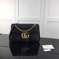 Gucci GG Marmont medium shoulder bag Black ‎443496