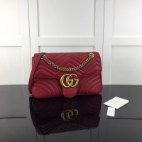 Gucci GG Marmont medium shoulder bag Red ‎443496
