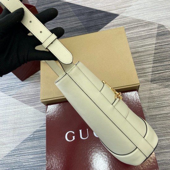 Gucci 73 Small Bucket Bag White Gucci 73 Small Bucket Bag White