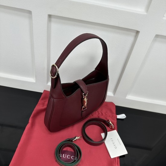 Gucci Jackie 1961 small shoulder bag red 810232 Gucci Jackie 1961 small shoulder bag red 810232