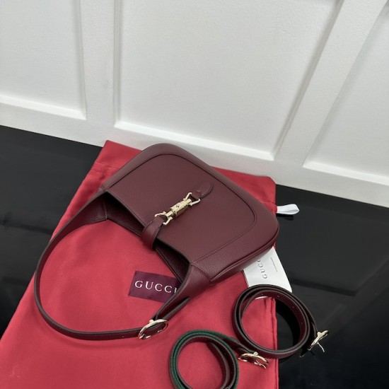 Gucci Jackie 1961 small shoulder bag red 810232 Gucci Jackie 1961 small shoulder bag red 810232
