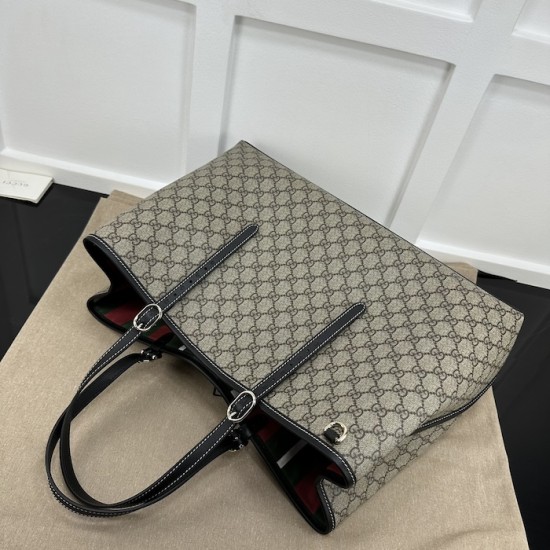 Gucci GG Emblem large tote bag black 815212 Gucci GG Emblem large tote bag black 815212