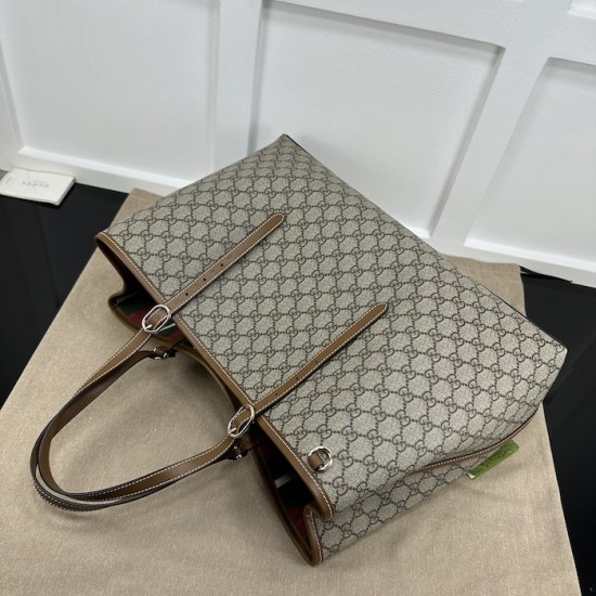 Gucci GG Emblem large tote bag brown 815212 Gucci GG Emblem large tote bag brown 815212