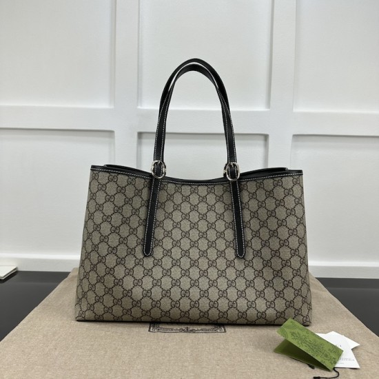 Gucci GG Emblem medium tote bag black 815213 Gucci GG Emblem medium tote bag black 815213