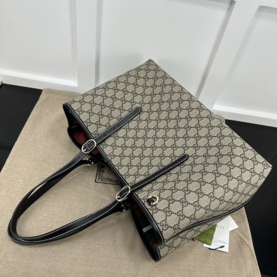 Gucci GG Emblem medium tote bag black 815213 Gucci GG Emblem medium tote bag black 815213