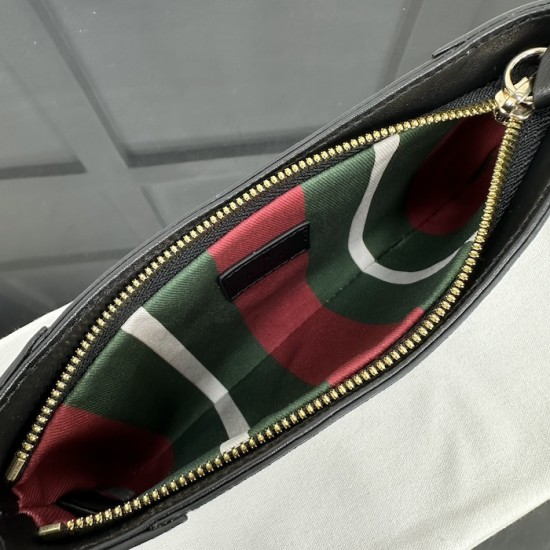 Gucci GG Emblem super mini shoulder bag black 820696 Gucci GG Emblem super mini shoulder bag black 820696
