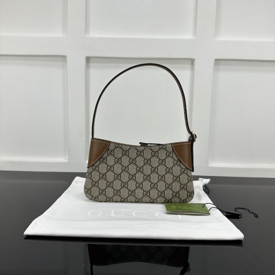Gucci GG Emblem super mini shoulder bag brown 820696 Gucci GG Emblem super mini shoulder bag brown 820696