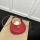 Gucci GG Marmont mini shoulder bag red 699514 Gucci GG Marmont mini shoulder bag red 699514