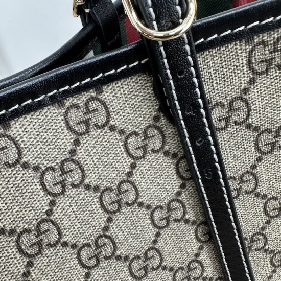 Gucci GG Emblem small tote bag black 815214 Gucci GG Emblem small tote bag black 815214
