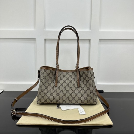 Gucci GG Emblem small tote bag brown 815214 Gucci GG Emblem small tote bag brown 815214