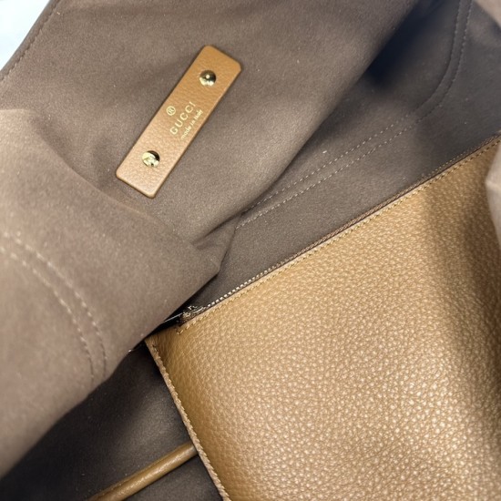 Gucci Softbit maxi shoulder bag Brown Gucci Softbit maxi shoulder bag Brown