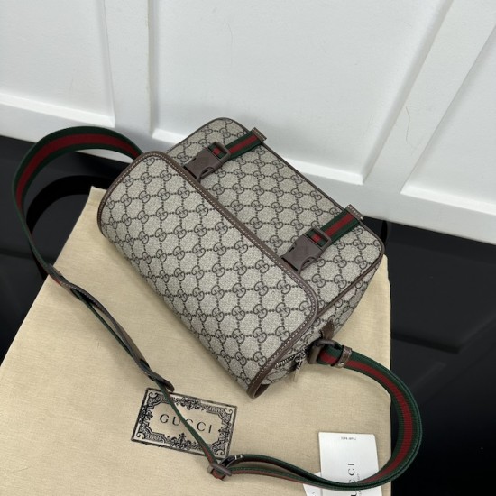 Gucci Small messenger bag ‎760123
