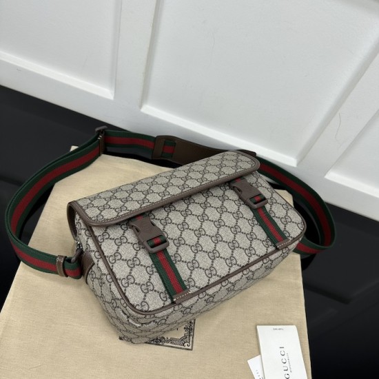 Gucci Small messenger bag ‎760123