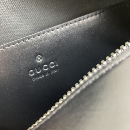 Gucci GG Marmont small shoulder black bag 447632