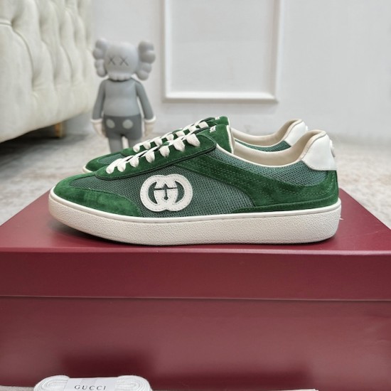 Gucci sneaker with Interlocking G Green Gucci sneaker with Interlocking G Green