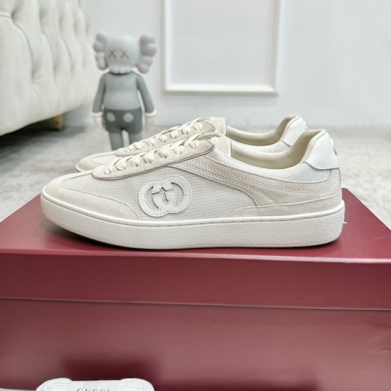 Gucci sneaker with Interlocking G White Gucci sneaker with Interlocking G White