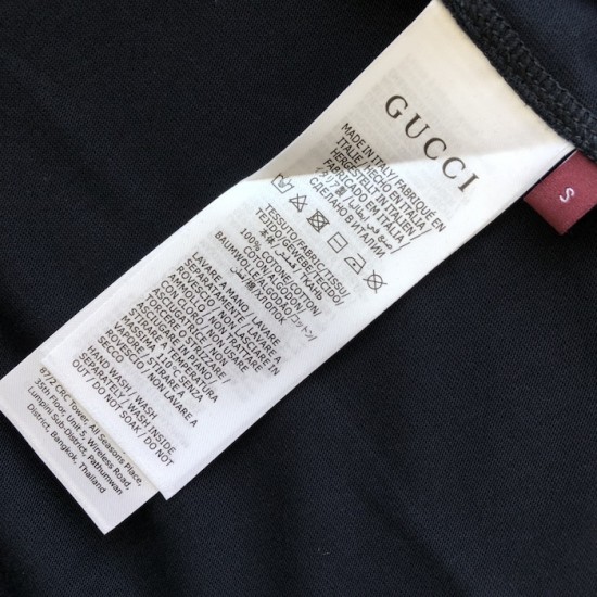 Gucci Printed medium cotton jersey T-shirt Navy Gucci Printed medium cotton jersey T-shirt Navy