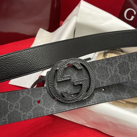 Gucci Reversible belt with Interlocking G buckle Gucci Reversible belt with Interlocking G buckle