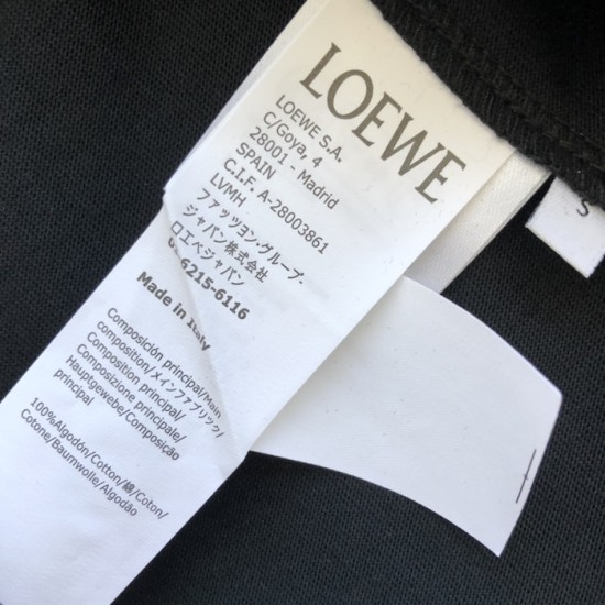 Loewe Relaxed fit T-shirt in black cotton Loewe Relaxed fit T-shirt in black cotton