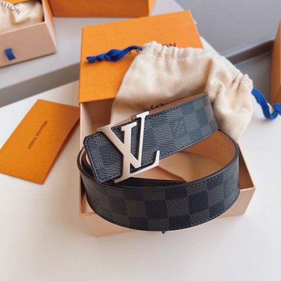 Louis Vuitton Damier Graphite LV Initiales 40MM Belt M9808 / Silver Buckle Louis Vuitton Damier Graphite LV Initiales 40MM Belt M9808 / Silver Buckle