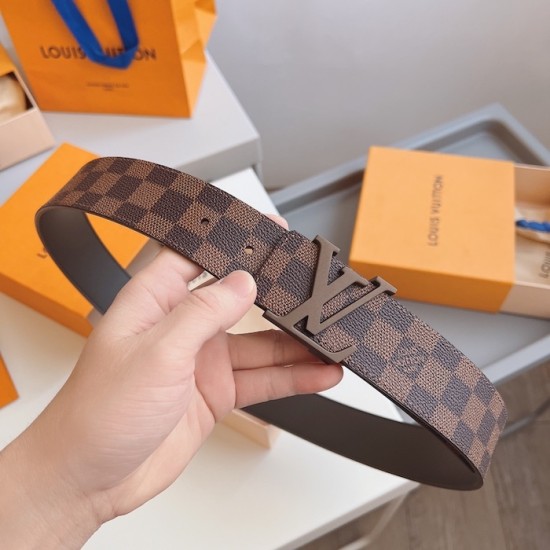 Louis Vuitton Damier Ebene LV Initiales 40MM Belt M9807 Louis Vuitton Damier Ebene LV Initiales 40MM Belt M9807