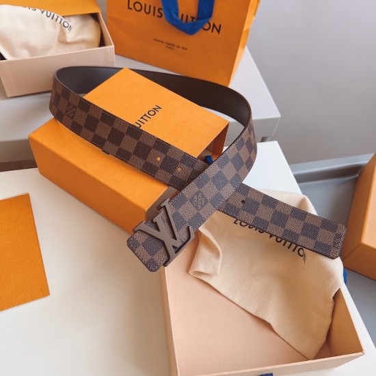 Louis Vuitton Damier Ebene LV Initiales 40MM Belt M9807 Louis Vuitton Damier Ebene LV Initiales 40MM Belt M9807