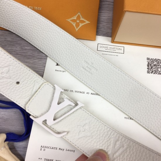LV Initiales 40MM Reversible Belt MP235 LV Initiales 40MM Reversible Belt MP235
