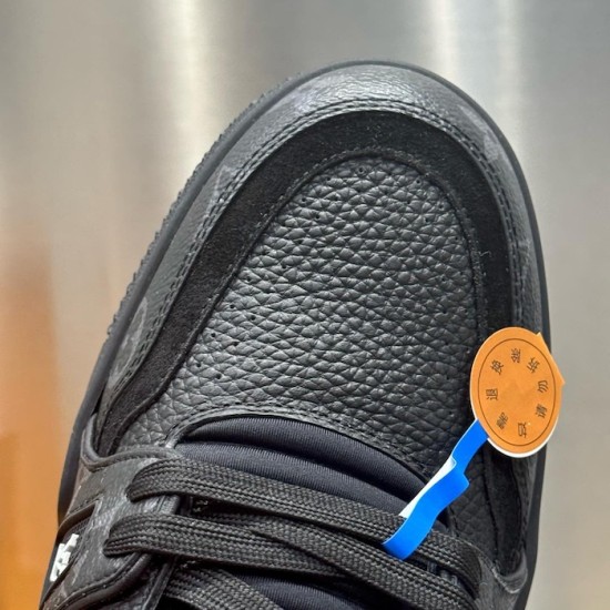 LV Trainer Sneaker 1ADH4C LV Trainer Sneaker 1ADH4C