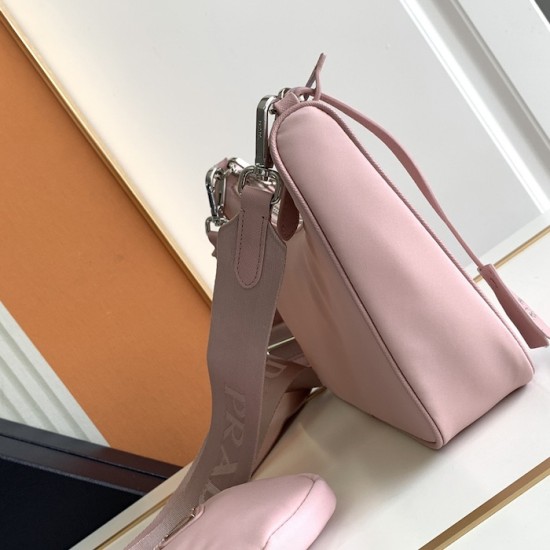 Prada Re-Edition 2005 Re-Nylon Bag Pink Prada Re-Edition 2005 Re-Nylon Bag Pink