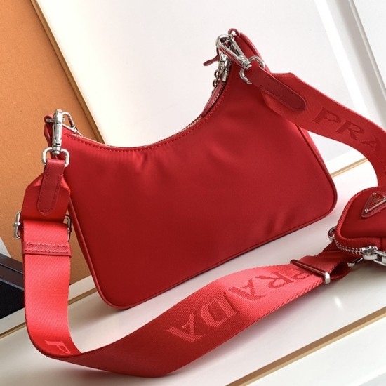 Prada Re-Edition 2005 Re-Nylon Bag Red Prada Re-Edition 2005 Re-Nylon Bag Red