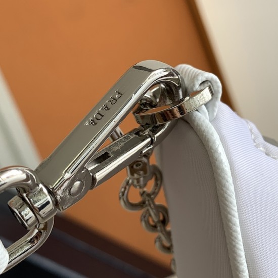 Prada Re-Edition 2005 Re-Nylon Bag White Prada Re-Edition 2005 Re-Nylon Bag White