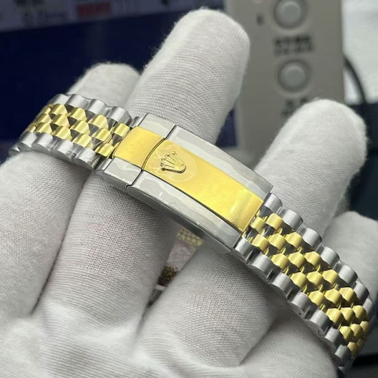 Rolex Datejust II 41mm Rhodium Dial “Wimbledon” Two-Tone Oyster Rolex Datejust II 41mm Rhodium Dial “Wimbledon” Two-Tone Oyster