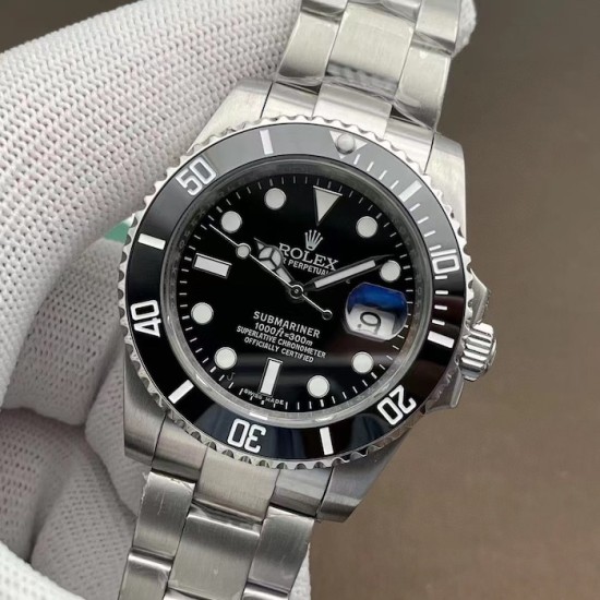 Rolex Submariner 40mm Black Dial Watch Rolex Submariner 40mm Black Dial Watch