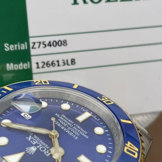 Rolex Submariner 40mm Blue Dial Watch Rolex Submariner 40mm Blue Dial Watch